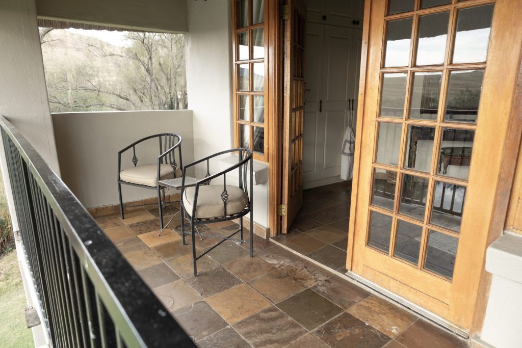 Balcony-1-e1701683140164